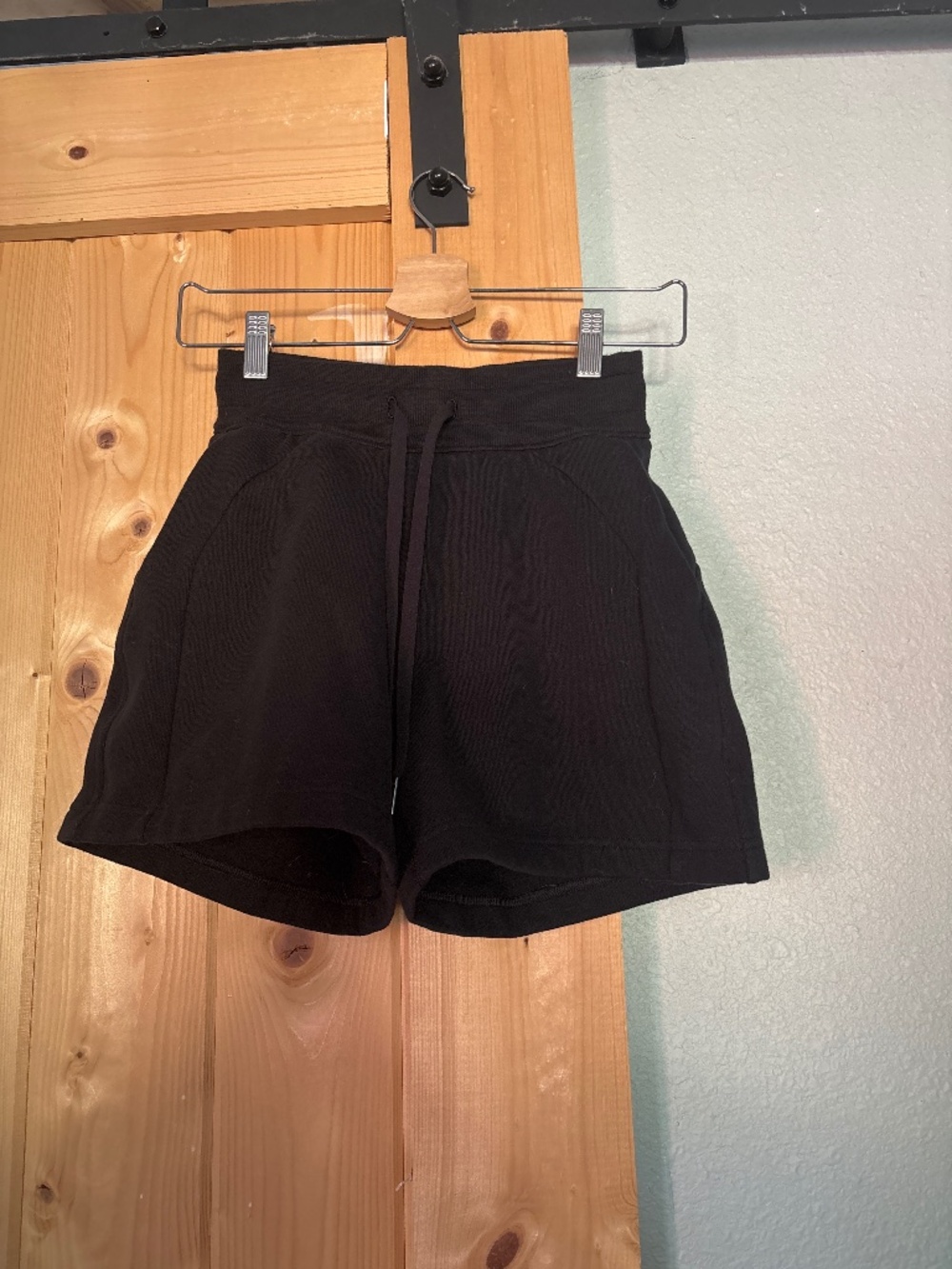 Black lululemon scuba shorts
